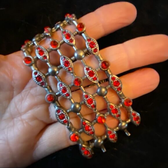 Red Metal Stretch Bracelet  - Picture 3 of 7